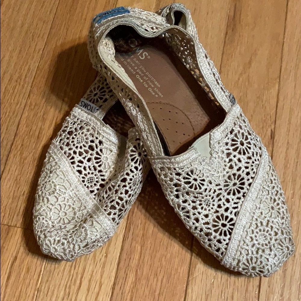 TOMS